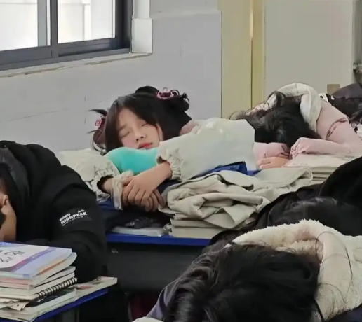 课后延时能有用解决接孩子的难题为何不