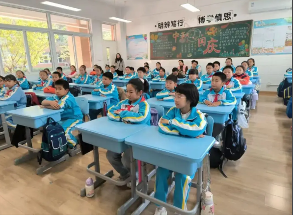 教育联合体文来杯编程赛轮流让每个孩子