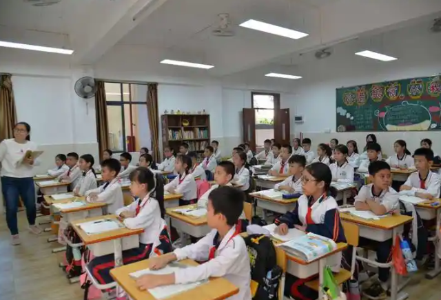 借助平台学习成长家庭教育课程孩子持行